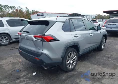 2019 Toyota Rav4 Xle Premium z USA, uszkodzony, nr VIN JTMA1RFV6KD047375